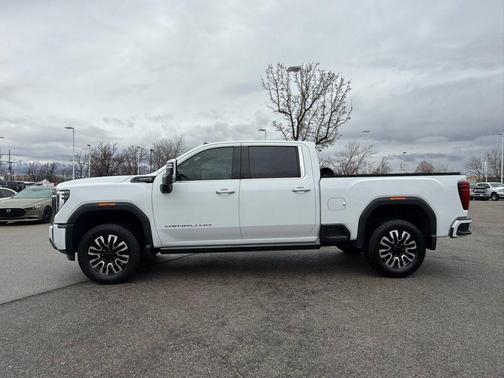 2024 GMC Sierra 2500 Denali Ultimate
