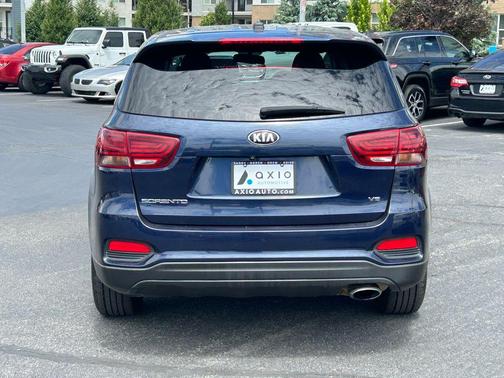 Blaze Blue 2019 Kia Sorento LX