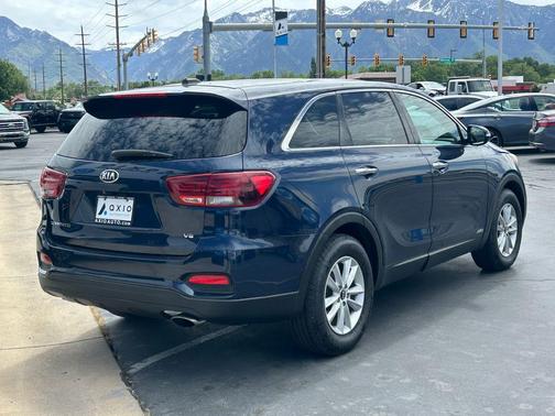 Blaze Blue 2019 Kia Sorento LX