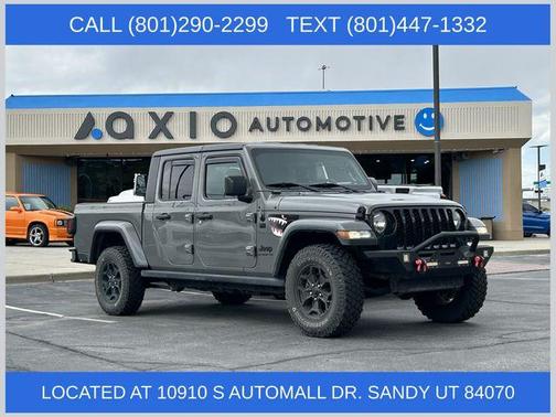 Sting Gray Clearcoat 2021 Jeep Gladiator Sport
