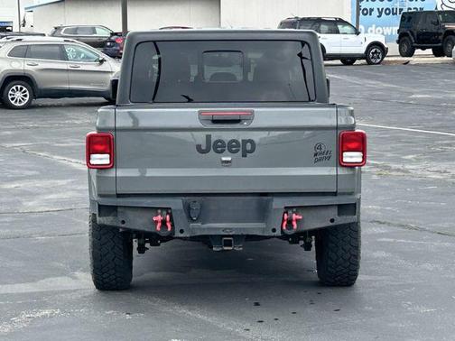 Sting Gray Clearcoat 2021 Jeep Gladiator Sport