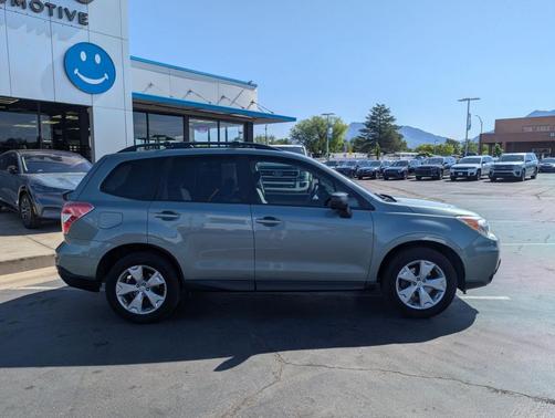 2015 Subaru Forester 2.5i