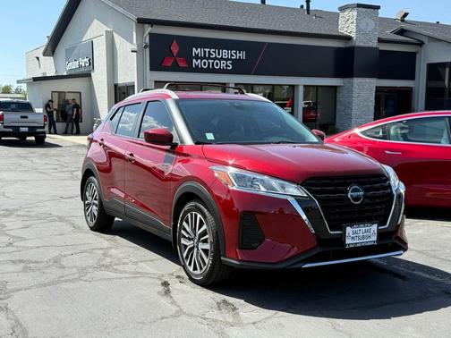 Scarlet Ember 2021 Nissan Kicks SV