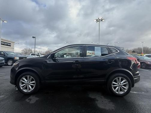 2018 Nissan Rogue Sport S