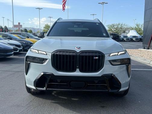 Gray Metallic 2023 BMW X7 M60i
