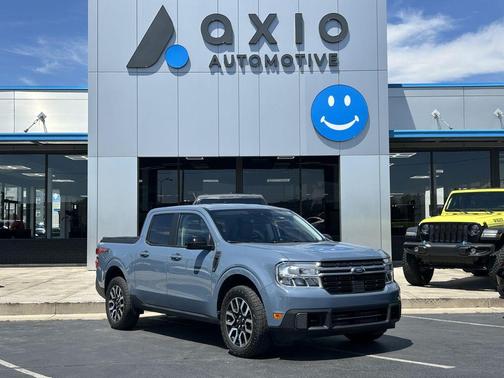 Azure Gray Metallic 2024 Ford Maverick Lariat