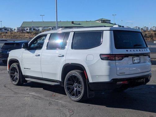 2023 Jeep Wagoneer Series II