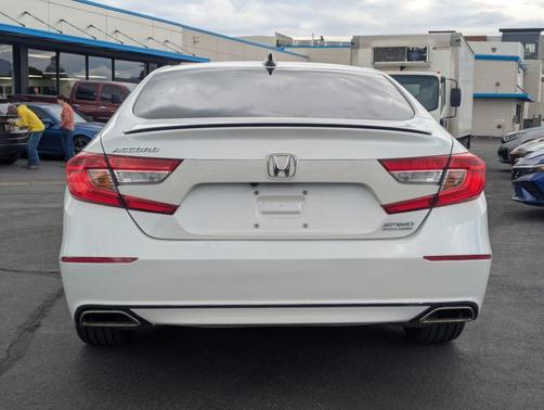 2022 Honda Accord Sport SE
