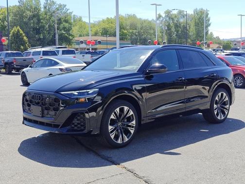 2024 Audi Q8 55 Premium