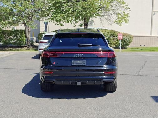 2024 Audi Q8 55 Premium