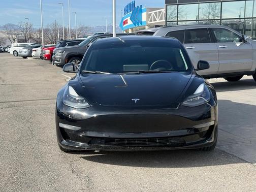 2022 Tesla Model 3 Performance