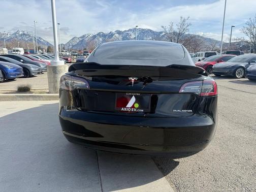 2022 Tesla Model 3 Performance