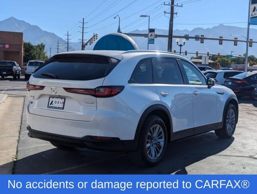 2024 Mazda CX-90 SE