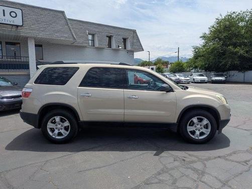 2011 GMC Acadia SLE