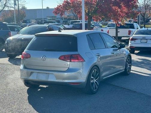 2016 Volkswagen Golf TSI SE 4-Door