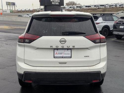 2024 Nissan Rogue S