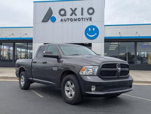 Granite Crystal Clearcoat Metallic 2018 RAM 1500 Express