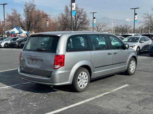 2016 Dodge Grand Caravan AVP/SE