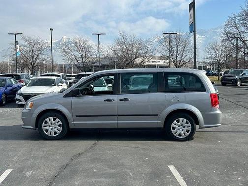 2016 Dodge Grand Caravan AVP/SE