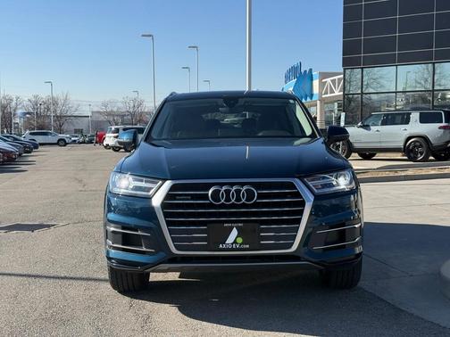 2019 Audi Q7 45 Premium