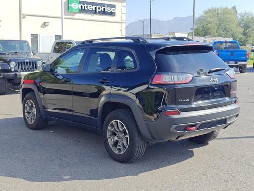2020 Jeep Cherokee Trailhawk