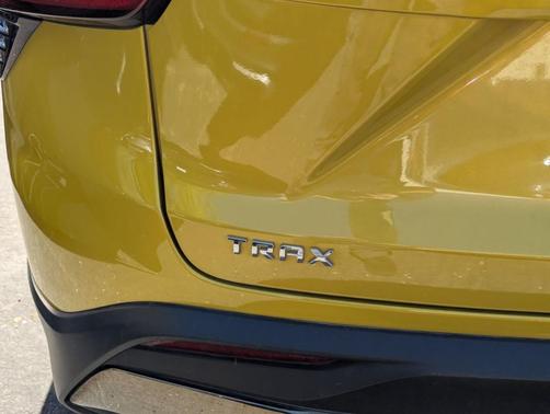 Nitro Yellow 2024 Chevrolet Trax ACTIV