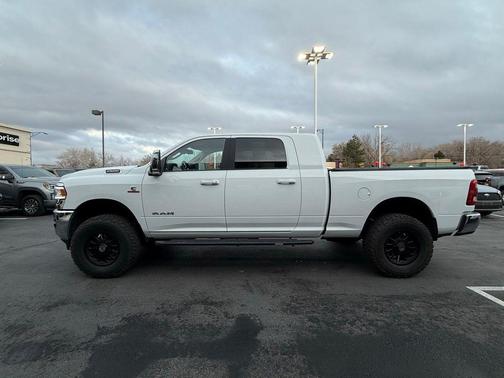 2024 RAM 2500 Laramie