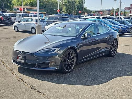 2021 Tesla Model S Long Range