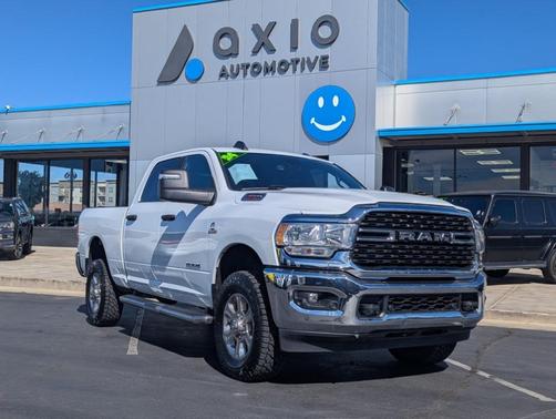 Bright White Clearcoat 2024 RAM 2500 Big Horn