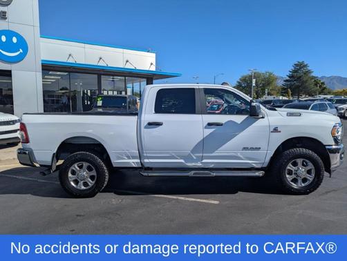 Bright White Clearcoat 2024 RAM 2500 Big Horn