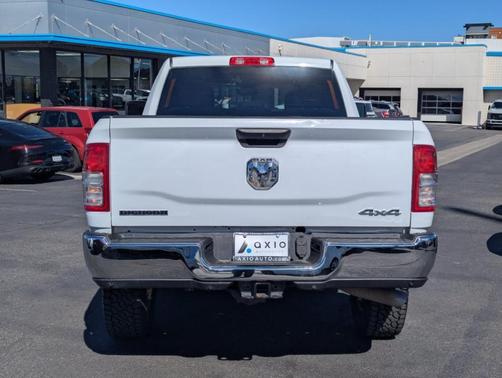 Bright White Clearcoat 2024 RAM 2500 Big Horn