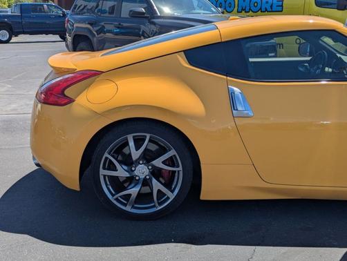 Chicane Yellow 2017 Nissan 370Z Sport Tech