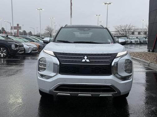 2025 Mitsubishi Outlander PHEV SEL