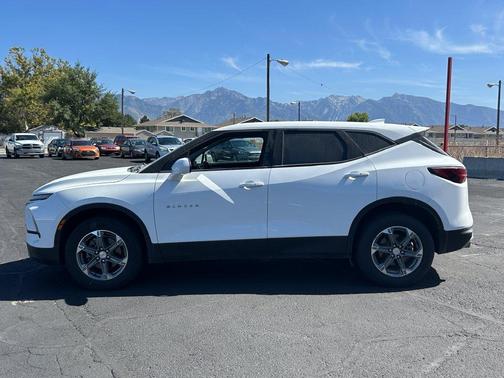 Summit White 2023 Chevrolet Blazer 2LT