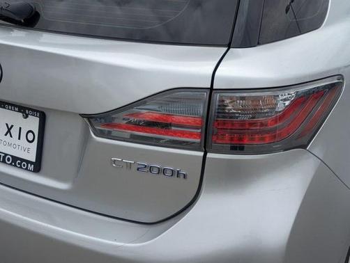 2013 Lexus CT 200h Base
