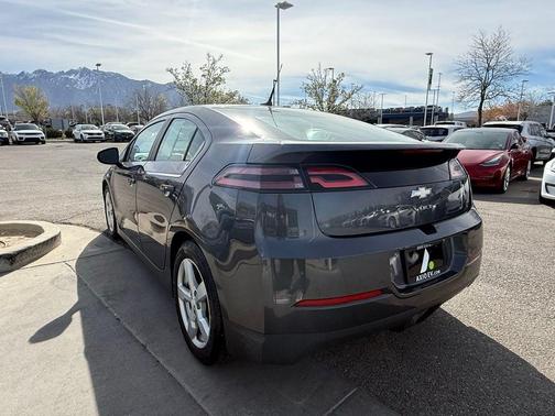 Cyber Gray Metallic 2013 Chevrolet Volt Base