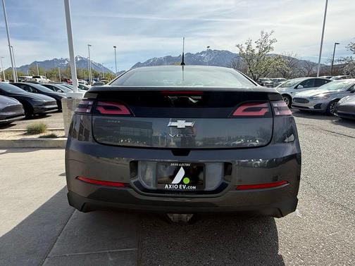 Cyber Gray Metallic 2013 Chevrolet Volt Base