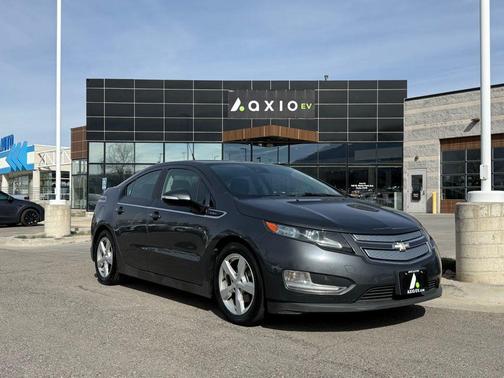 Cyber Gray Metallic 2013 Chevrolet Volt Base