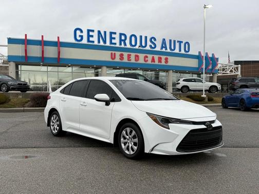 2025 Toyota Corolla LE