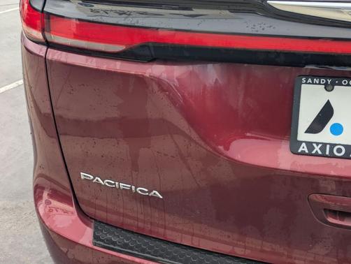 2021 Chrysler Pacifica Touring