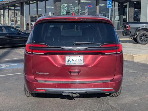 2021 Chrysler Pacifica Touring