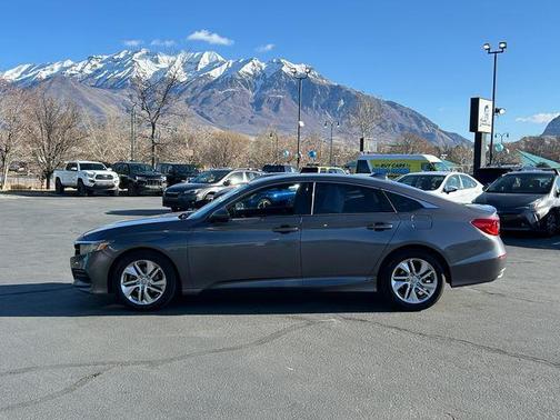 Lunar Silver Metallic 2018 Honda Accord LX