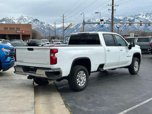 2023 Chevrolet Silverado 3500 LT