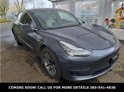 Midnight Silver Metallic 2020 Tesla Model 3 Long Range