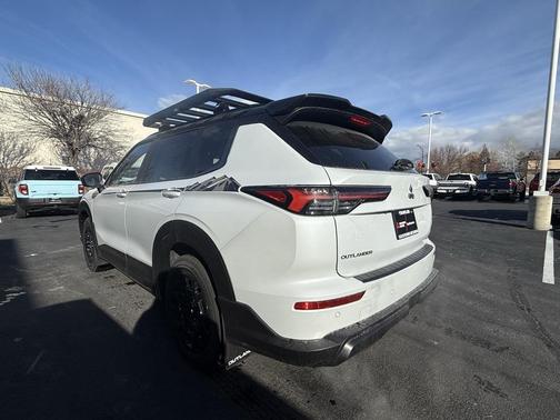 2026 Mitsubishi Outlander EDITION