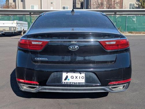 2017 Kia Cadenza Premium