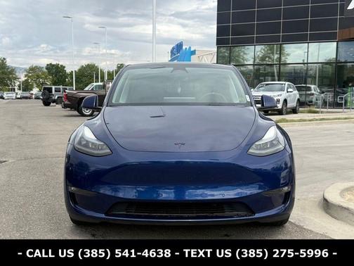 Deep Blue Metallic 2022 Tesla Model Y Performance