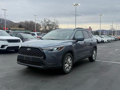 2023 Toyota Corolla Cross LE