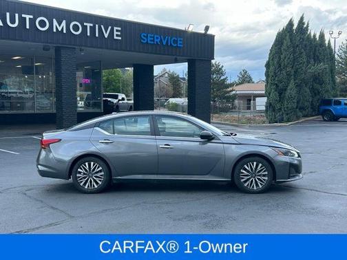 Gun Metallic 2024 Nissan Altima 2.5 SV