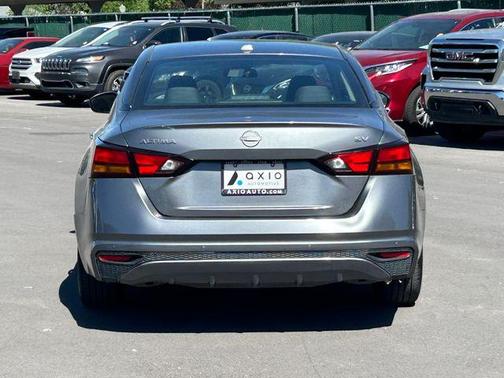 Gun Metallic 2024 Nissan Altima 2.5 SV